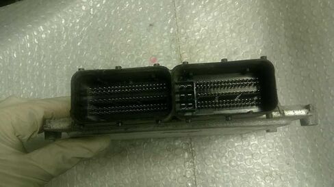 Engine ECM Control Module 2.4L Fits 16-18 Compatible with KIA Compatible with Optima 39108-2GGC1 391082GGC1 in Kuwait