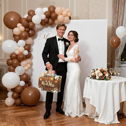 Wedding Gift Bags Mr and Mrs Engagement Gift Bags Elegant Bridal Shower Gifts Bag With Tissue Paper Greeting Card Wedding Wrapping Paper Party Favor Bag for Mr&Mrs Engagement Party Supplies Decor in Saudi Arabia