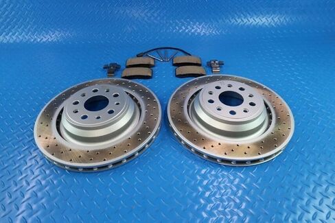 Brake Pads and Rotors Kit Front and Rear Compatible with Maserati Ghibli Sq4 Quattroporte Front and Rear Rotors Brake Pads Set (670031597 * 2+980156007) in Saudi Arabia