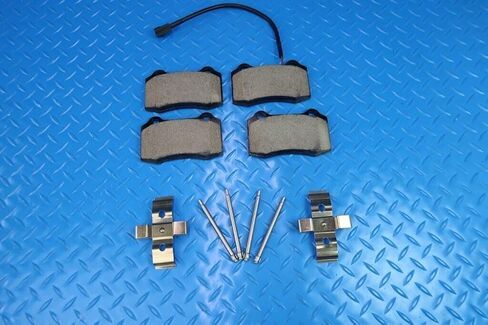 Brake Pads and Rotors Kit Front and Rear Compatible with Maserati Ghibli Sq4 Quattroporte Front and Rear Rotors Brake Pads Set (670031597 * 2+980156007) in Saudi Arabia