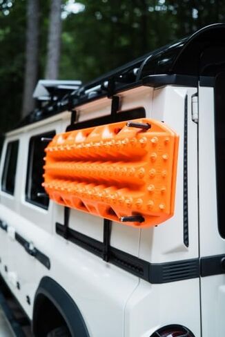 DVA Universal Recovery Board Mounting System – Fits MaxTrax MKII, Lite & More in Saudi Arabia