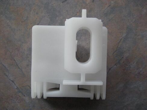 Window Regulator Repair Clip Rear Left Door for Liberty 2002-2006 in Kuwait