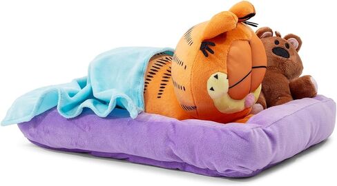 Garfield Sleeping with Pookie 7-Inch Collector Plush, Soft Stuffed Animal in Kuwait