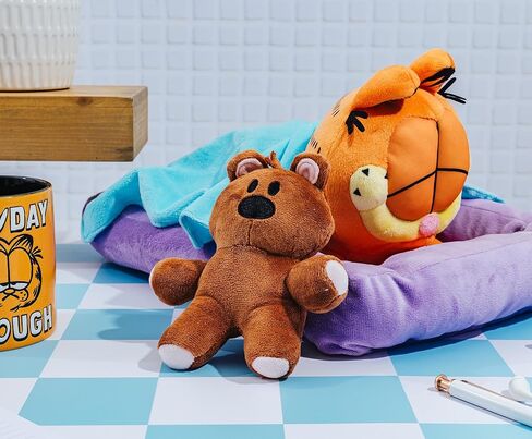 Garfield Sleeping with Pookie 7-Inch Collector Plush, Soft Stuffed Animal in Kuwait
