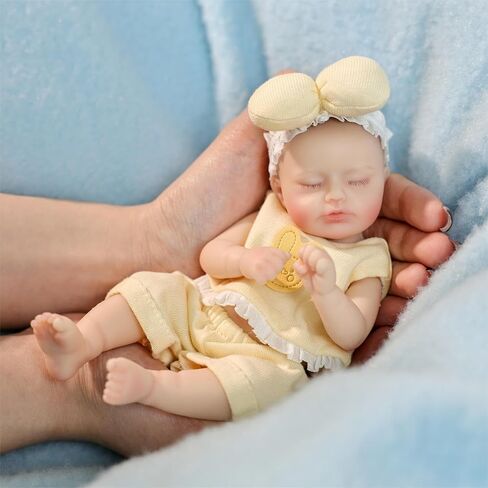 8 inch Silicone Reborn Baby Doll, Soft Touch Realistic Baby with Glued Eyelashes, Full Body Silicone Doll, Stress Relief & Gift Doll in Saudi Arabia