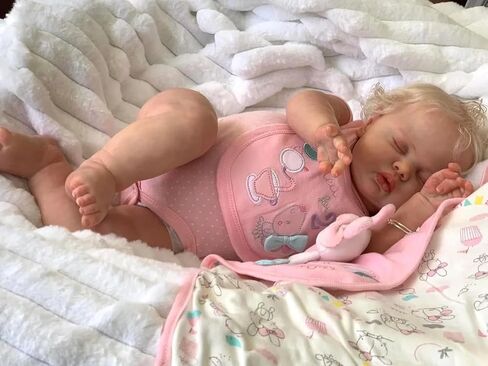 Reborn Baby Dolls Girl Looking Real Life 24 inch Toddler Reborn Doll Pickel with Blonde Hair Bebes de Silicona Reborns Weighted Doll for Newborn Toddlers Child Toys Age 6+ Girls in Saudi Arabia