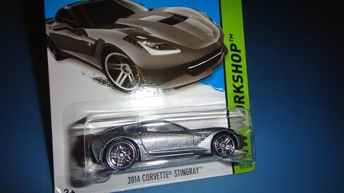 2014 Hot Wheels Hw Workshop - 2014 Corvette Stingray in Kuwait