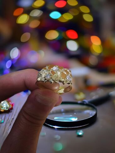 14K Yellow Gold Elegant CZ Nugget Ring in Kuwait