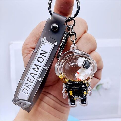 Creative Spaceman Keychain Astronaut Space Robot Spaceman Car Keychain Black Gold Acrylic Key Chain Metal Alloy Keyring Pendant Gift for Men Women Car Accessories, Black, S in Saudi Arabia