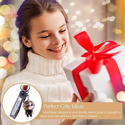 Creative Spaceman Keychain Astronaut Space Robot Spaceman Car Keychain Black Gold Acrylic Key Chain Metal Alloy Keyring Pendant Gift for Men Women Car Accessories, Black, S in Saudi Arabia