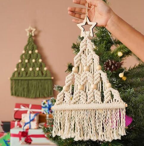 2 قطعة شجرة عيد الميلاد DIY عدة، مكرامية مع الخرز الخشبي بوهو ديكور عيد الميلاد شنقا الحلي لعطلة الجدار شنقا، اصنع بنفسك مجموعة شجرة عيد الميلاد Bohe DIY للمبتدئين in Kuwait