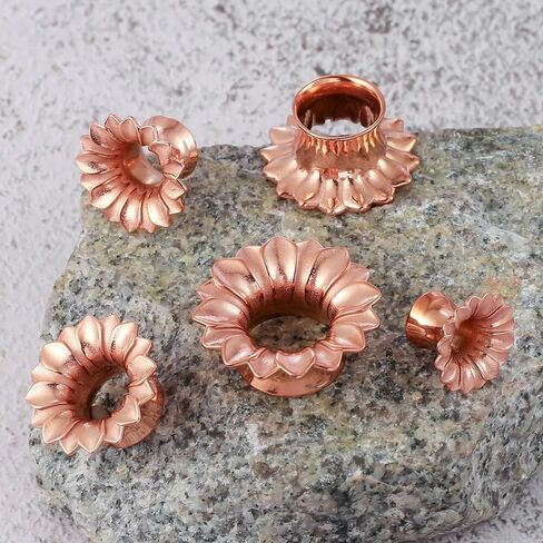 LADEMAYH قطعتان من الفولاذ المقاوم للصدأ 316L سدادات أذن مقاييس للأذنين، مقاس أنيق 0 جم - 1 بوصة أقراط قياس أنفاق الأذن، مجوهرات موسع الأذن المضادة للحساسية على شكل عباد الشمس in Kuwait