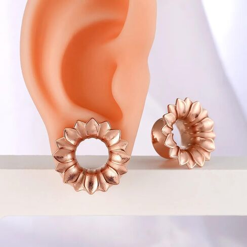 LADEMAYH قطعتان من الفولاذ المقاوم للصدأ 316L سدادات أذن مقاييس للأذنين، مقاس أنيق 0 جم - 1 بوصة أقراط قياس أنفاق الأذن، مجوهرات موسع الأذن المضادة للحساسية على شكل عباد الشمس in Kuwait