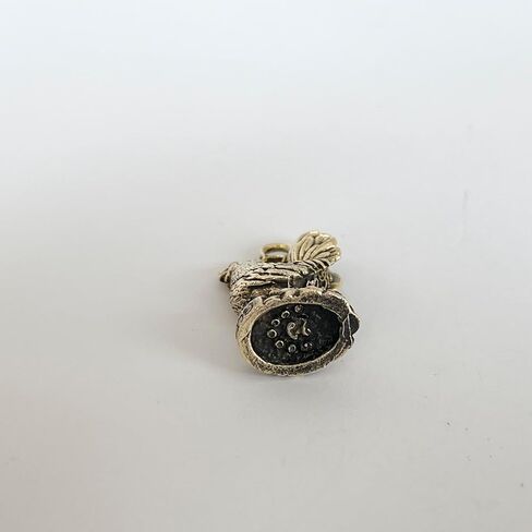 Artschatz Rooster “Gai Tor" Protective Pendant in Saudi Arabia