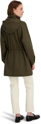 سترة Diana Softshell Anorak للسيدات من TAHARI - سترة خفيفة الوزن مقاومة للماء وغطاء للرأس قابل للفصل in Kuwait