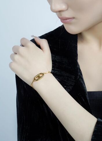Jewelry bracelet for mother, a timeless choice for love, 18K gold plated bracelet, a gift for anniversary, Valentine's Day and Christmas for women's jewelry in Saudi Arabia