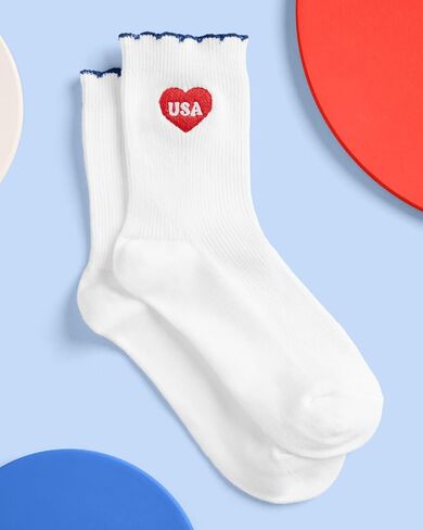 xo، جوارب Fetti America 250 USA - جوارب بيضاء بقلب أحمر | ديكور الحفلات الوطنية، زي الرابع من يوليو، هدية عيد ميلاد أمريكا، احتفالات الولايات المتحدة الأمريكية، إكسسوارات باللون الأحمر والأبيض والأزرق in Kuwait