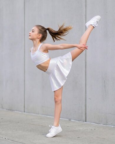 Stelle بنات لامعة معدنية المحاصيل تانك القمم سباركلي سكوب الرقبة الرقص القمم أكمام الصليب الظهر Dancewear لحزب الجمباز in Kuwait