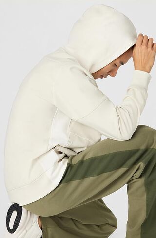 Nike Men's Sportswear Club Varsity Hoodie in Kuwait