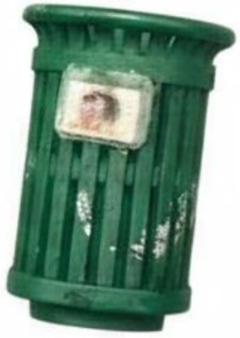 Miniature Trash Can Diorama Garbage Bin Bin Display Accessory Realistic Detailing Suitable for Miniature Scene Building Hobby Collections, Red in Kuwait