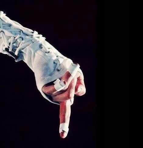 Hand Wrapping Tape Kings Style of Michael Gloves Ajustable for Adults Party Perfromance Impersonator in Saudi Arabia