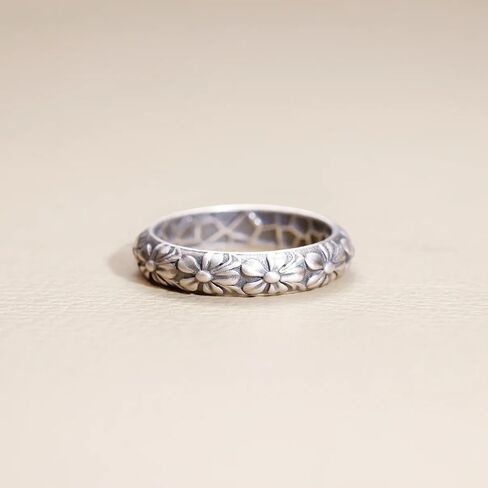 LISA LEONARD DESIGNS Sterling Silver Vintage Florals Stacking Ring Rings For Women Handmade Jewelry in Saudi Arabia