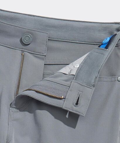 بنطال Vineyard Vines للأولاد أثناء التنقل ذو 5 جيوب in Saudi Arabia