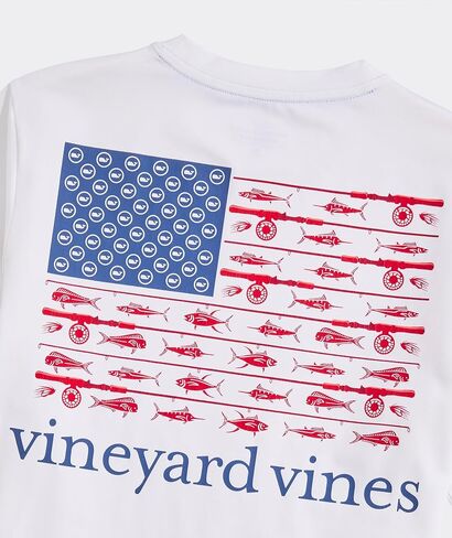تي شيرت Vineyard Vines للأولاد بعلم الولايات المتحدة الأمريكية بأكمام قصيرة وأكمام قصيرة لأداء هاربور in Kuwait