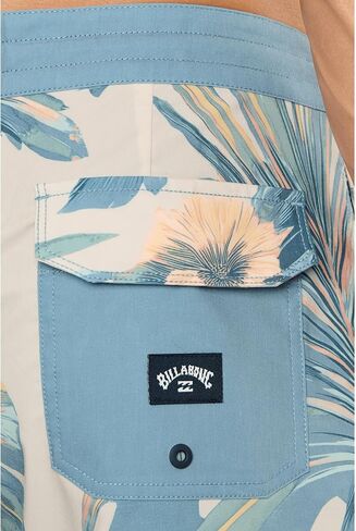 Billabong Men's Sundays Lt in Kuwait
