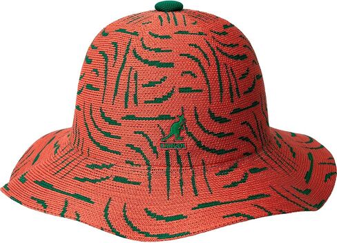 Kangol Swerve Wide Brim Casual - White/Black/L Bucket Hat in Kuwait