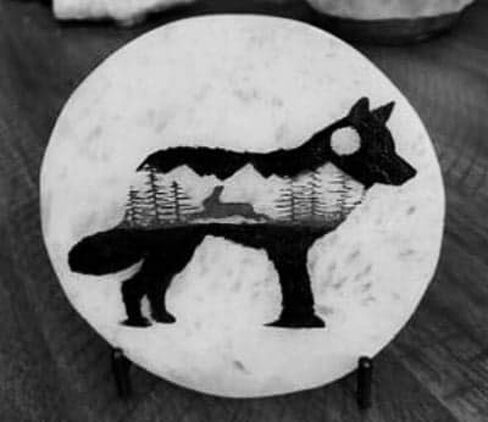 Etched Selenite Wolf Charging Plate, Charging Station, Selenite Slab (Selenite, 3" Circle) W9000 in Saudi Arabia
