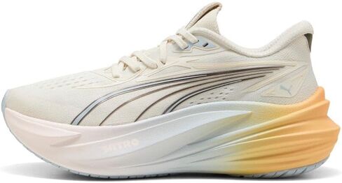 حذاء الجري Magmax Nitro 2 للنساء من PUMA، أبيض دافئ، مقاس 8 B متوسط ​​أمريكي in Kuwait
