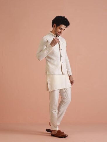 KISAH Men’s Textured Jacket | Traditional Outfit for Men | Festive & Wedding Ethnic Wear | Elegant & Comfortable in Saudi Arabia