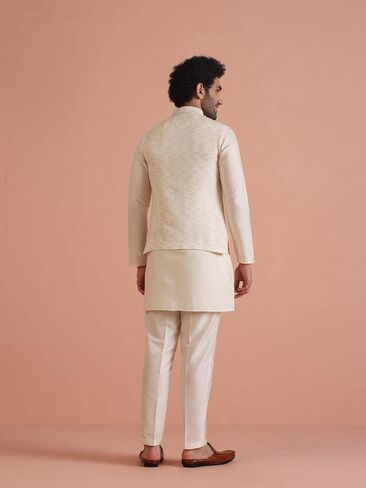 KISAH Men’s Textured Jacket | Traditional Outfit for Men | Festive & Wedding Ethnic Wear | Elegant & Comfortable in Saudi Arabia