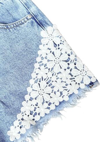 Girls Jean Shorts High Waisted Lace Trim A Line Denim Shorts Cute Wide Leg Floral Applique Raw Hem Jorts 7-14Y in Saudi Arabia