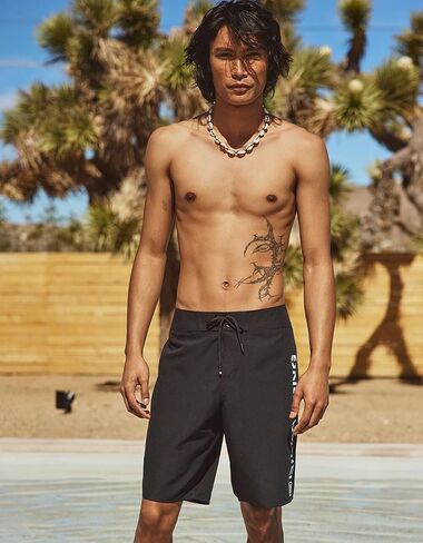 Billabong Throwback Mens Boardshorts in Kuwait
