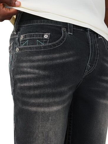 شورت بوبي قصير للرجال من True Religion - تفاصيل ذات علامة تجارية حقيقية in Kuwait