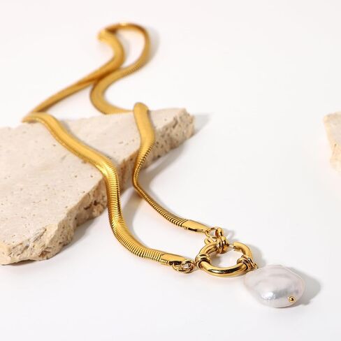 Baroque Large Square Pearl Pendant Spring Clasp Soft Snake Chain Necklace Elegant Pearl Jewelry in Saudi Arabia