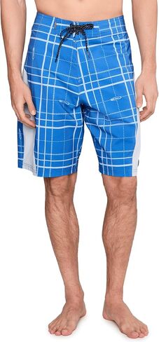 شورت Quiksilver للرجال على شكل قناة 21 in Kuwait