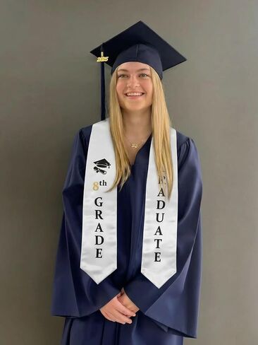 سرق التخرج للصف الثامن من GraduatePro - وشاح مقاس 60 بوصة لحفل التخرج من المدرسة المتوسطة باللون الأسود والأبيض والذهبي in Kuwait