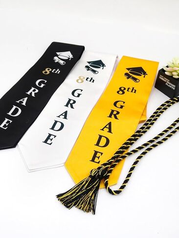 سرق التخرج للصف الثامن من GraduatePro - وشاح مقاس 60 بوصة لحفل التخرج من المدرسة المتوسطة باللون الأسود والأبيض والذهبي in Kuwait