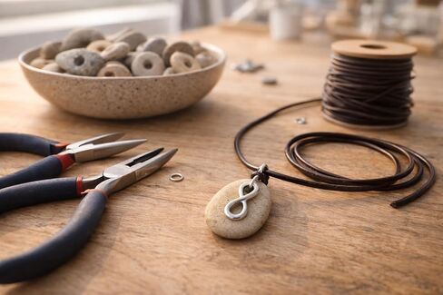 Infinity Hag Stone Necklace for Men and Women Protection Spiritual Talisman in Kuwait