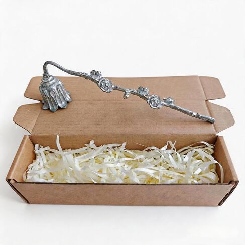 Candle Snuffer, Vintage & Sturdy Long Handle Candle Snuffer Extinguisher, Antique Floral Candle Snuffers Accessory, Flame Snuffer Birthday Gift for Women, Men, Mom, Friend, Sister, Girl, Sliver in Saudi Arabia