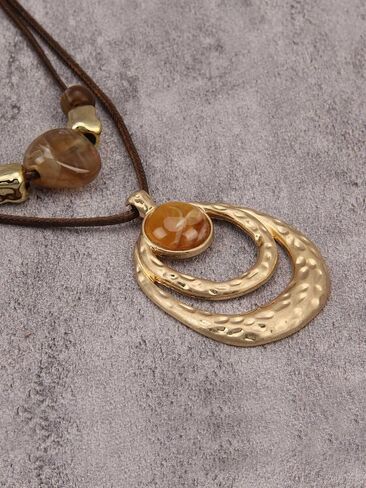 GelConnie Boho Necklaces for Women Cowgirl Necklace Stone Leather Cord Pendant Necklaces With Beads Long vintage Layered Choker Necklace in Saudi Arabia
