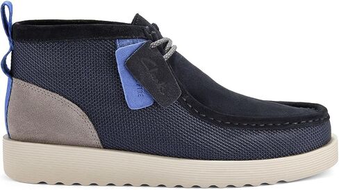 حذاء رجالي من Clarks Wallabee FTR 2 حذاء Chukkas in Kuwait