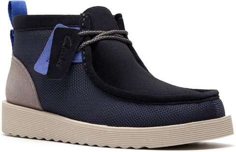 حذاء رجالي من Clarks Wallabee FTR 2 حذاء Chukkas in Kuwait