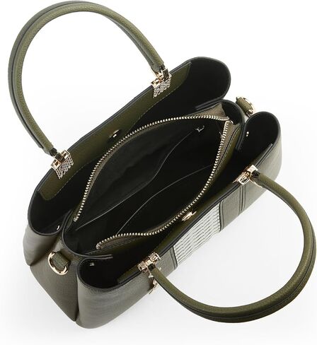 Sumud Keffiyeh Signature Bag in Saudi Arabia