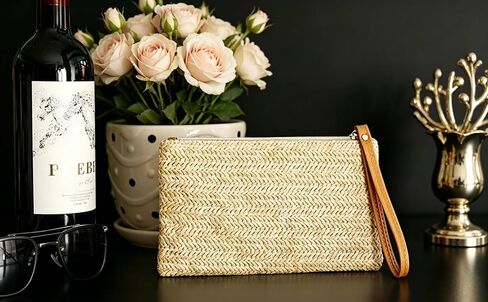 Women Straw Clutch Bag, 9.45 × 6.3 In, Hand-Woven Fine Straw Small Clutch Bag, Bohemian Wristlet Bag, Straw Clutch Purse with Handle, Zipper Wristlet Wallets for Girls Travel Work (khaki) in Saudi Arabia
