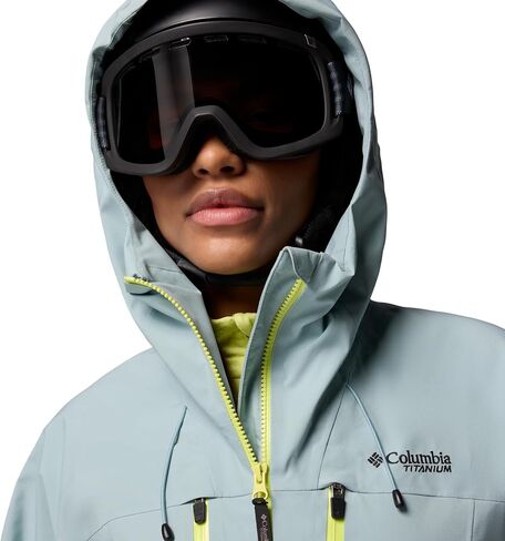 Columbia womens Platinum Peak Ii 3l Shell in Kuwait