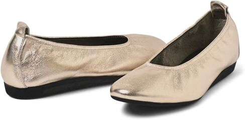 Arche WN's Laius Champagne Leather in Saudi Arabia